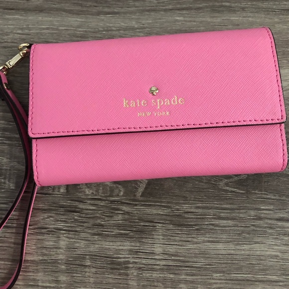 kate spade Accessories - Kate Spade ♠️ IPhone case/wallet with mirror